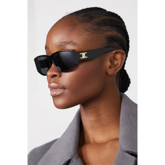Celine CL40227 Sunglasses in Black - Picture 13 of 13